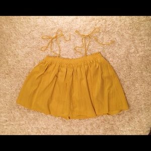 Anamá Tie Shoulder Cropped Top